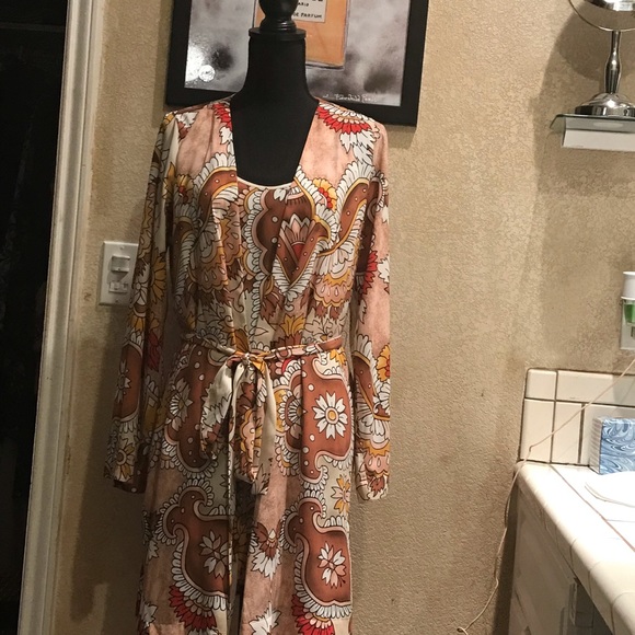 Dress - Picture 1 of 1